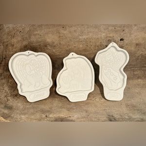 Vintage Longaberger Pottery cookie mold Joy, Peace and Love